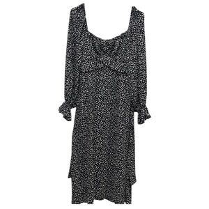 Mi ami for Francesca’s long sleeve dress Black and White Women’s medium